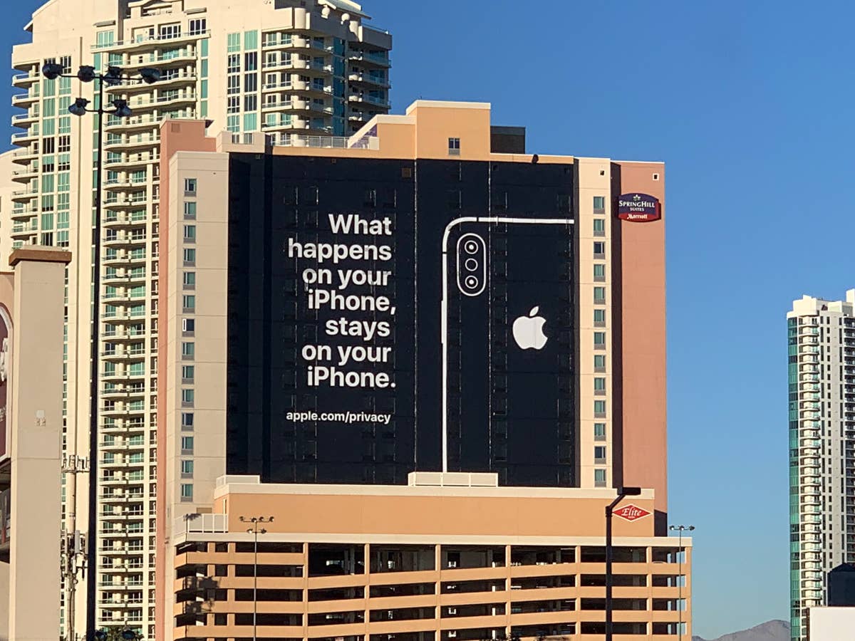 Apples Werbebanner zum Thema Privatsphäre im Rahmen der CES 2019