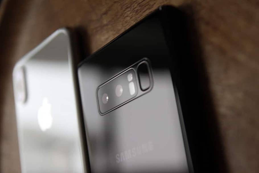 Apple iPhone X vs. Samsung Galaxy Note 8