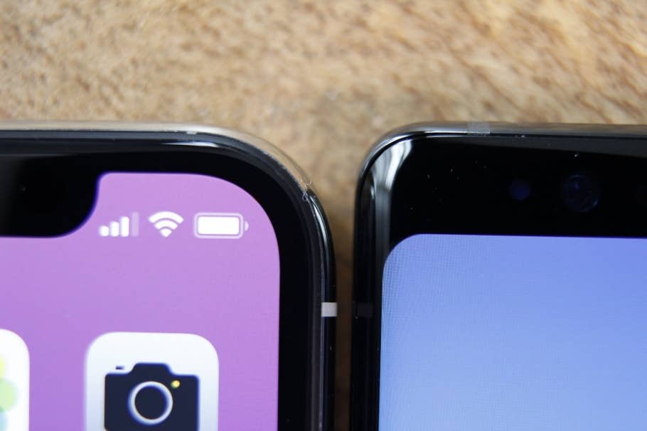 Apple iPhone X vs. Samsung Galaxy Note 8