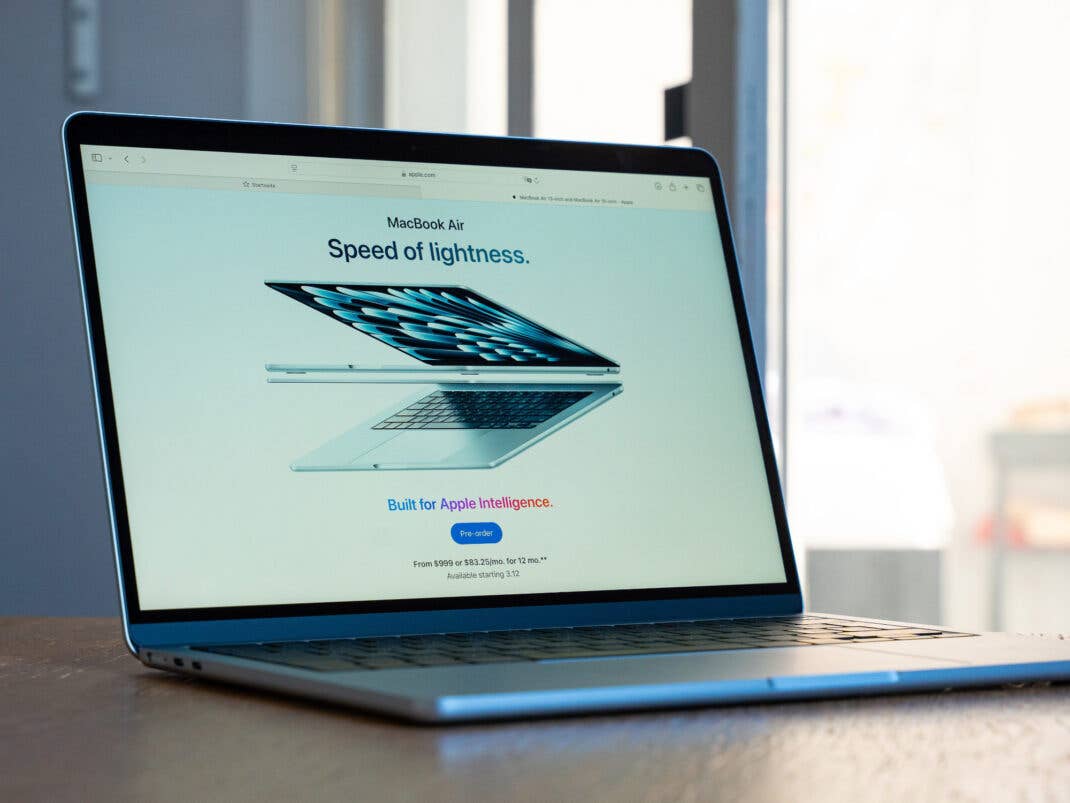 Apple MacBook Air M4