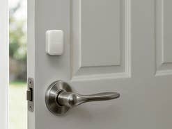 Aqara P100 an einer Tür