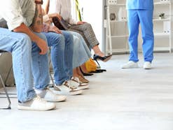 Warten auf Facharzttermine