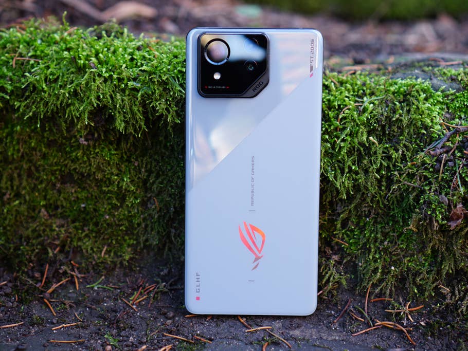 Asus ROG Phone 8 - Hands-On Asus ROG Phone 8 im Test