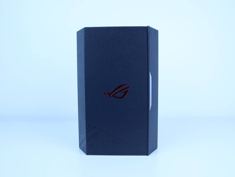 Das Asus ROG Phone im Unboxing