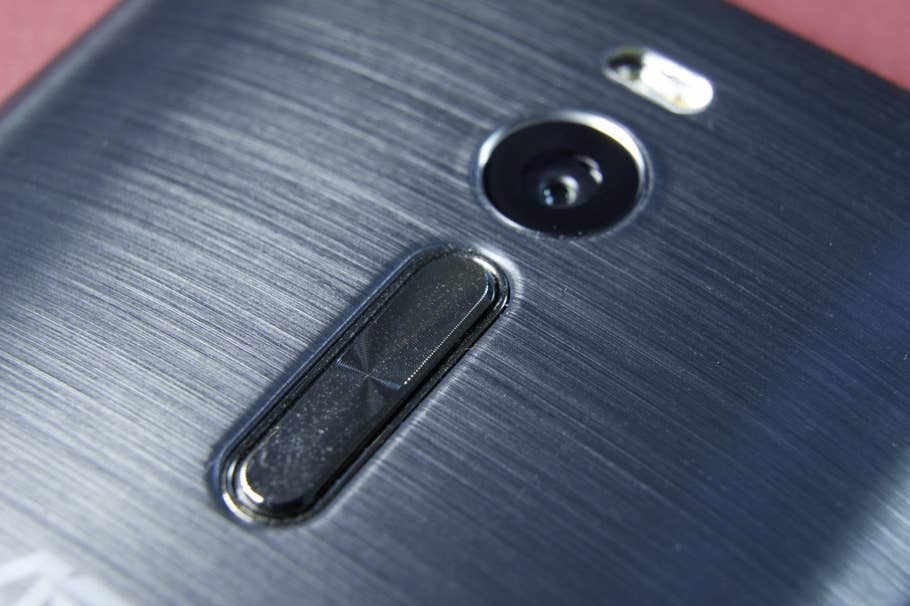 Asus Zenfone 2 im Test bei inside-digital.de