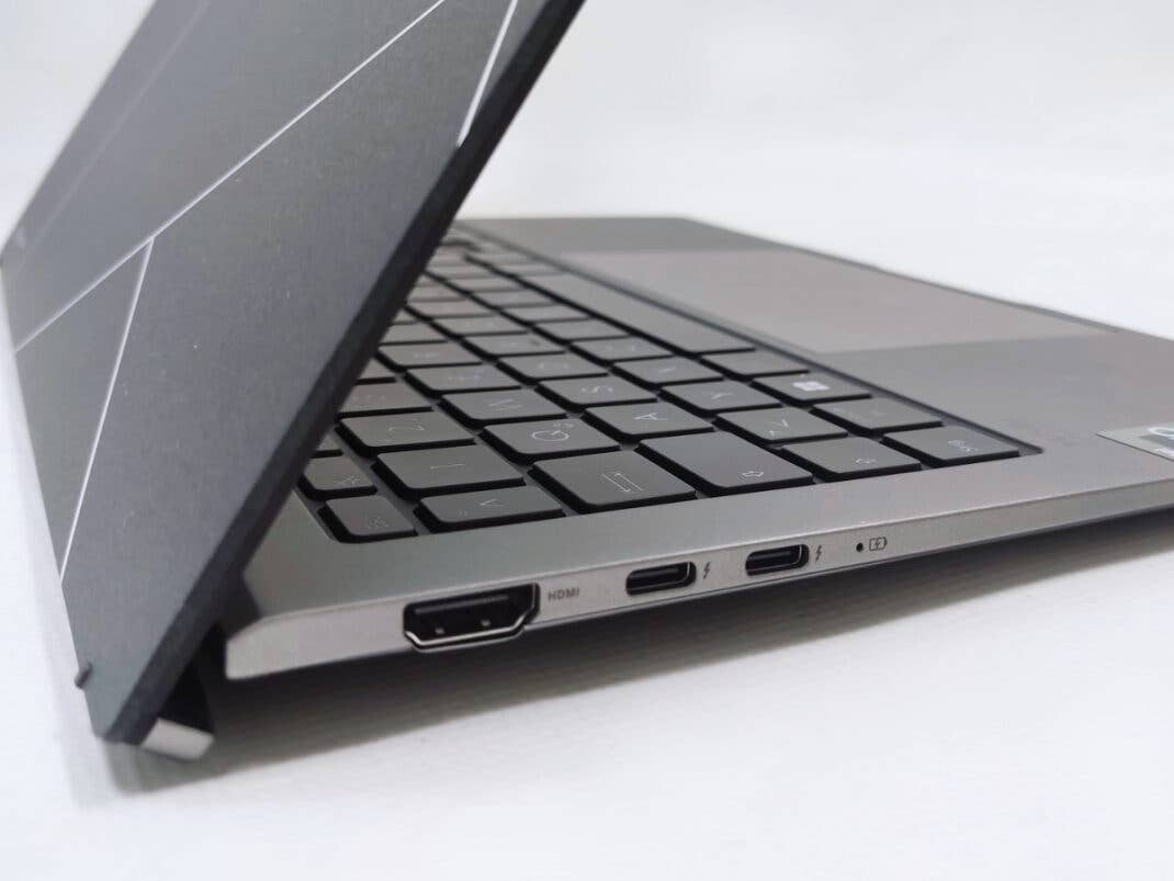 Asus Zenbook S13 OLED