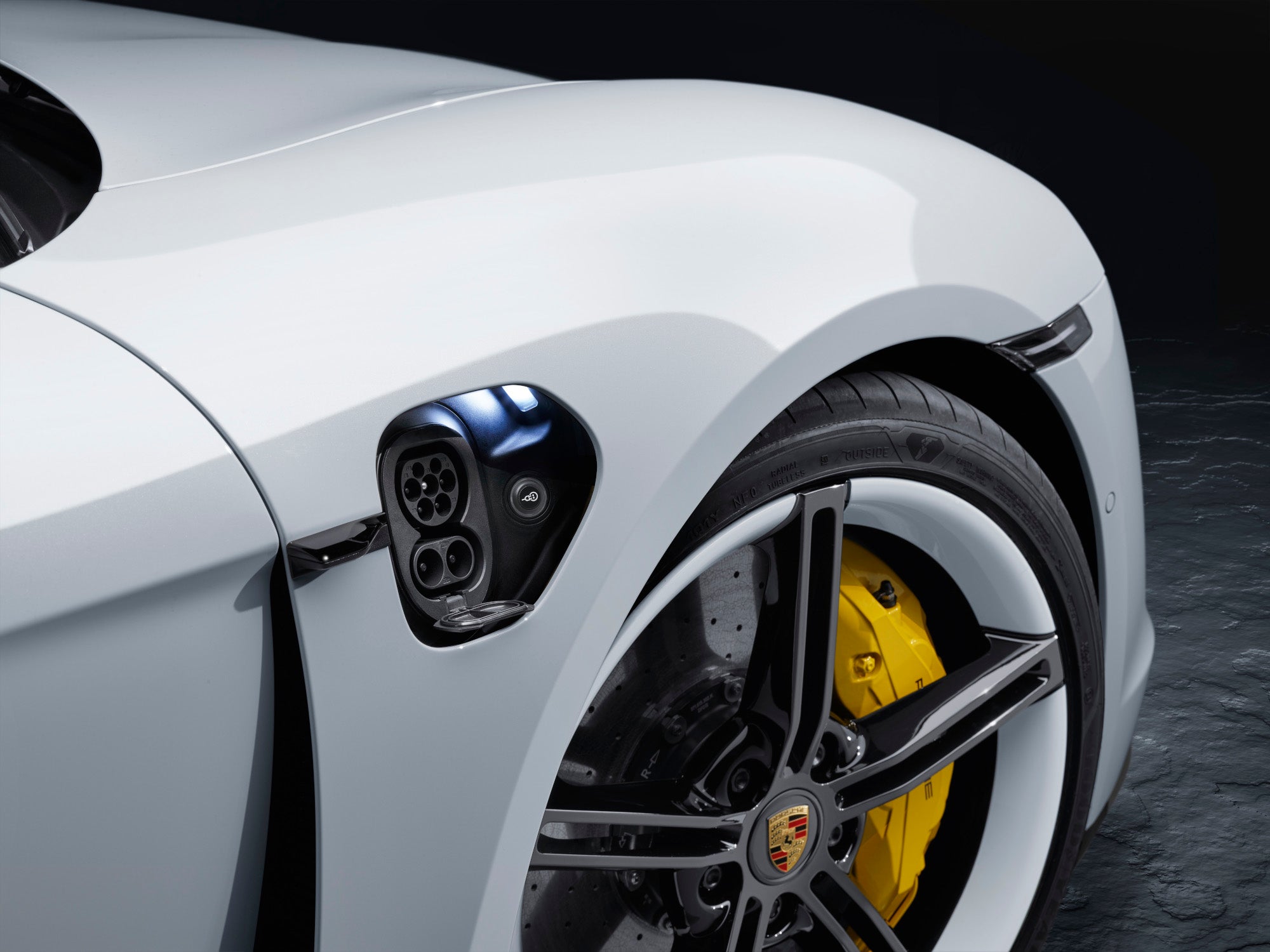 Nie-wieder-Benzin-oder-Diesel-Shell-berrascht-mit-E-Auto-Aussage