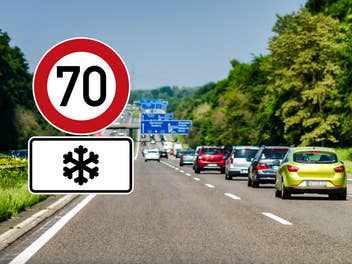 Tempolimit-Schild auf Autobahn