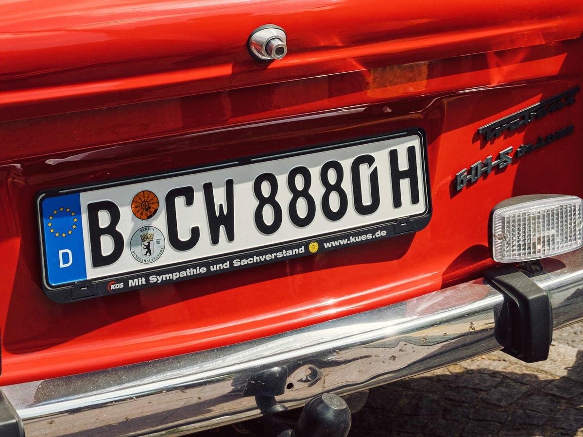 Neue TÜV-Regel für alle Autofahrer: Das passiert ab sofort alle 2 Jahre