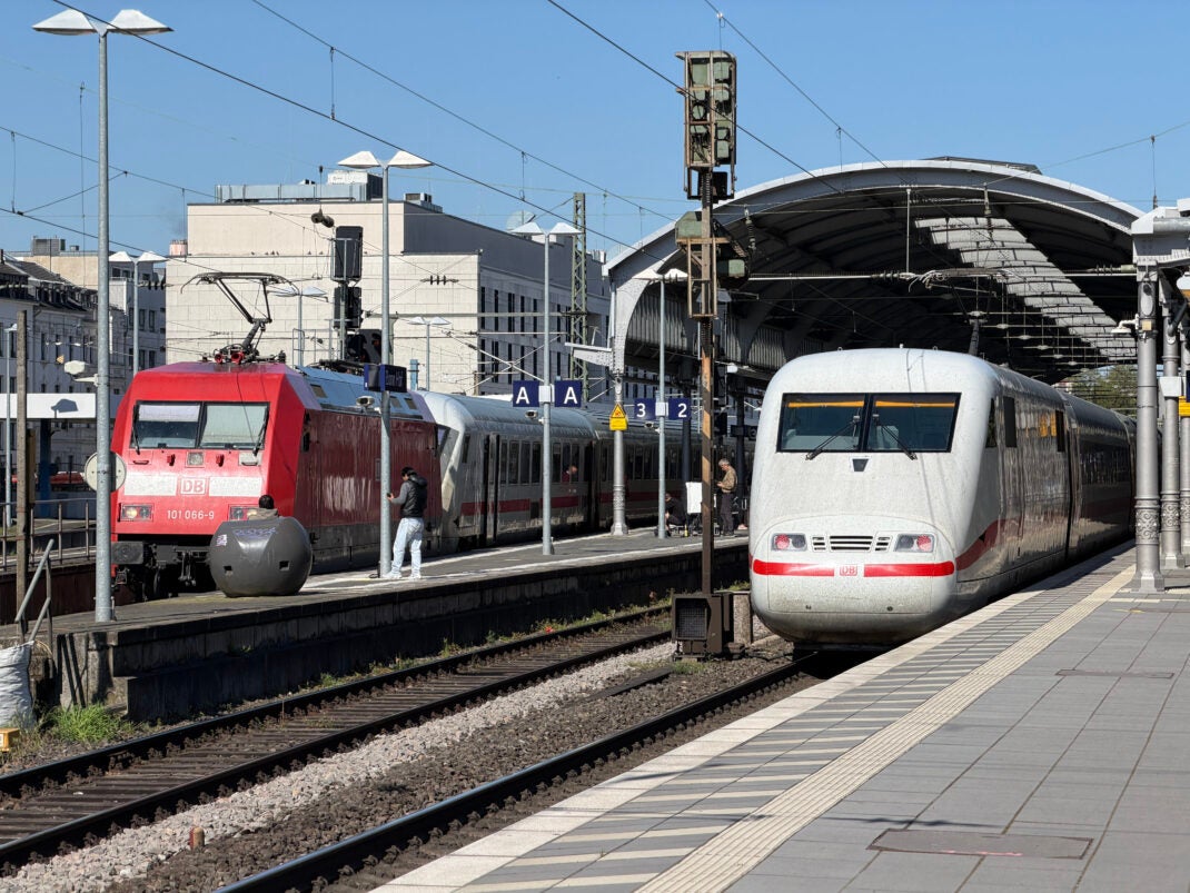 Das steckt wirklich hinter dem Preisversprechen der Bahn