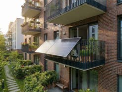 Balkonkraftwerke 2026 - Was du jetzt wissen solltest, bevor du einsteigst