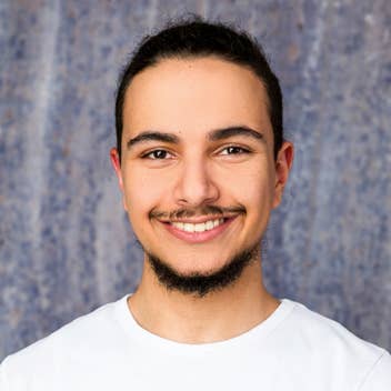 Profilbild von Baruch Bürger, Auszubildender  bei beebuzz media