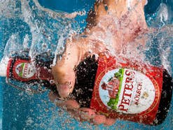 Bier in Sekunden kühlen: Der Traum von der Mikrowelle rückwärts lebt!