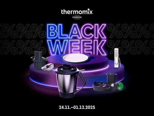 Produkte von Vorwerk vor einem schwarzen Hintergrund. Ein "thermomix" Schriftzug ist über einem "Black Week" Schriftzug zu erkennen.