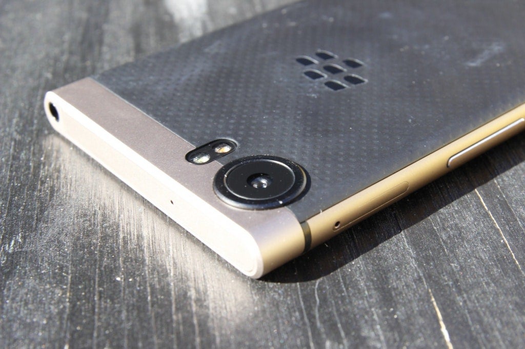 Blackberry KEYone Bronze Edition: Neue Farbvariante im Design-Check