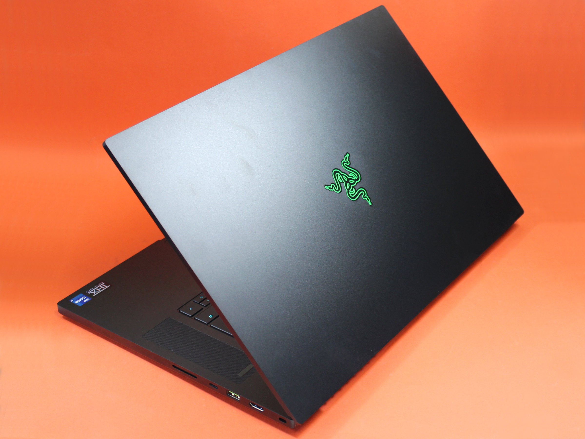 Razer Blade 17 Schnelle GamingTechnik in schickem 17ZollFormat