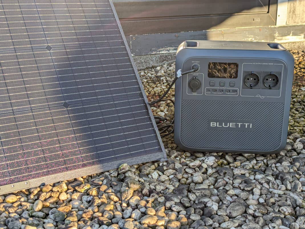 Bluetti AC180 Powerstation & PV420 Solar-Panel