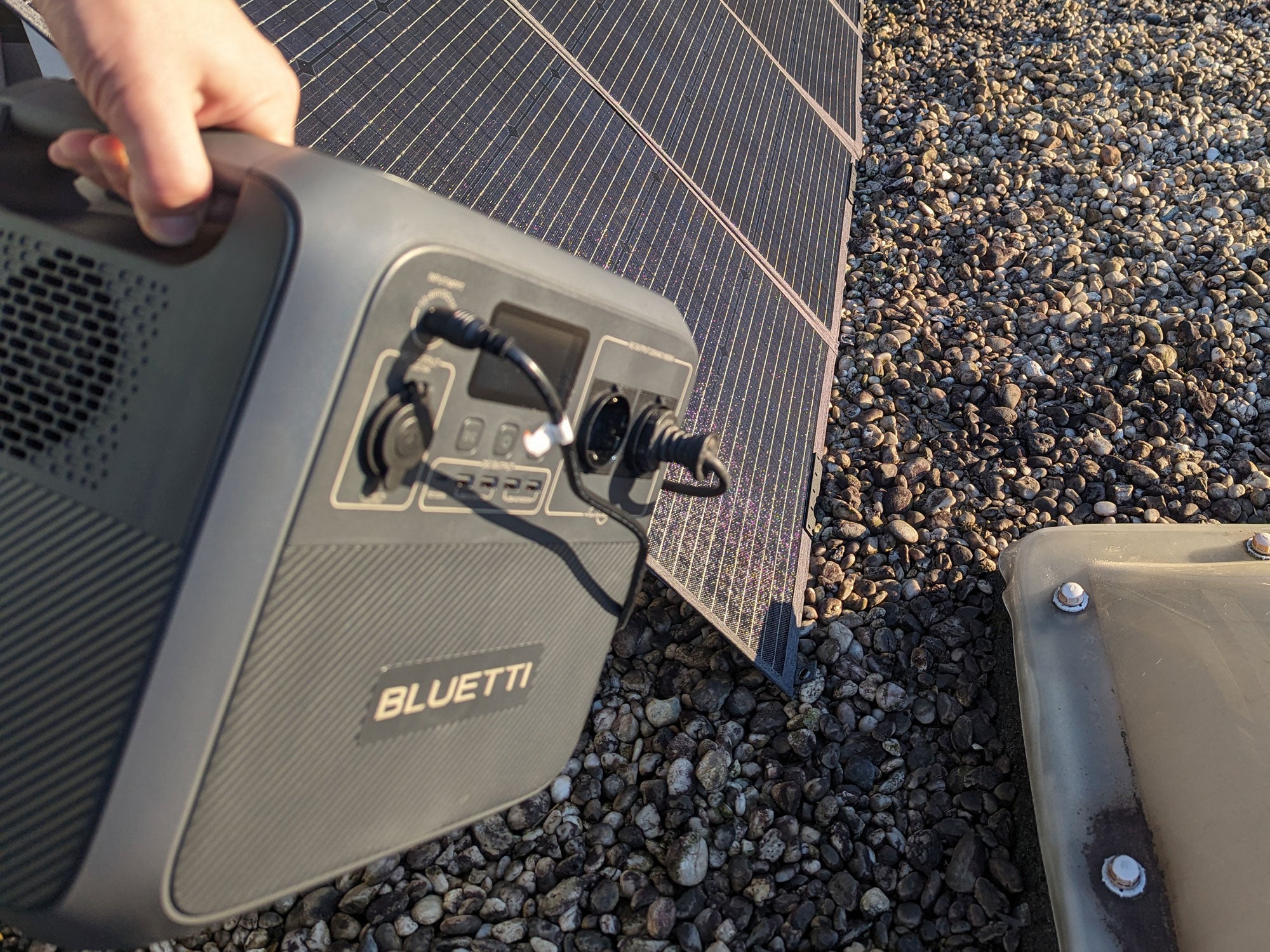 #BLUETTI PV420 mit AC180 im Test: Starke Solarpower für fast überall