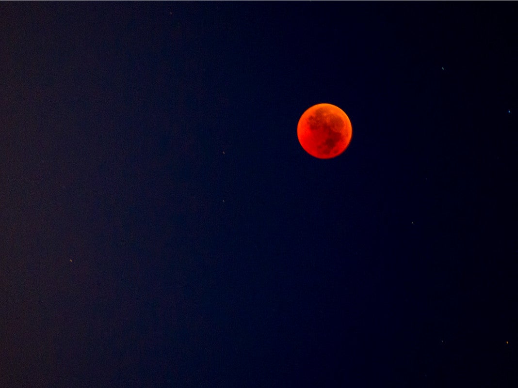 #Mondfotografie: So fotografiert man den Blutmond mit dem Smartphone