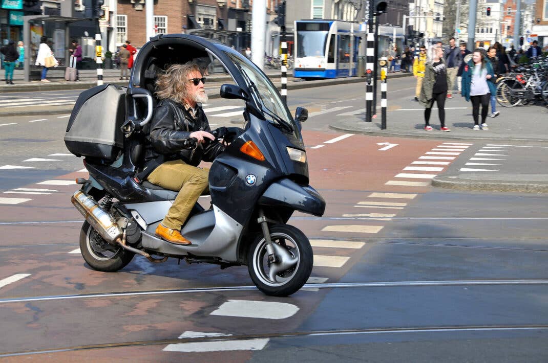 BMW C1
