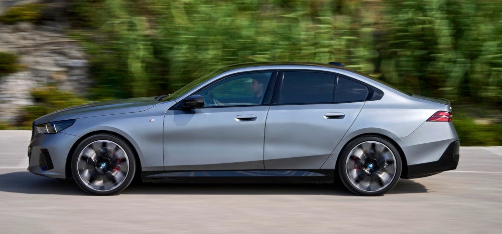 BMW i5 M60 xDrive Seitenansicht