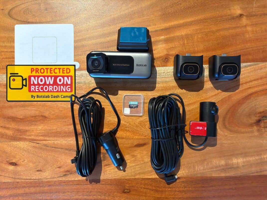 Botslab G980H Dashcam Lieferumfang