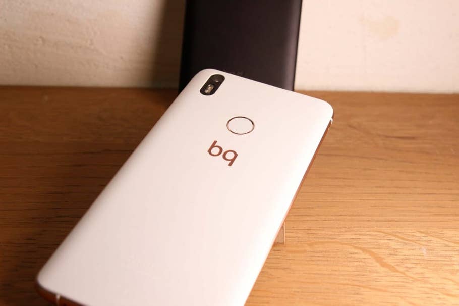 BQ Aquaris X: Hands-On
