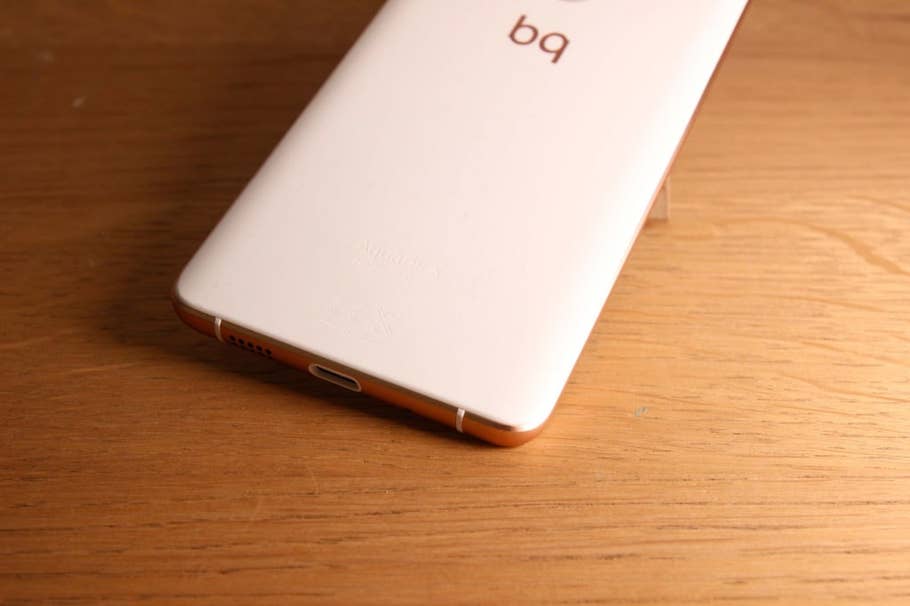BQ Aquaris X: Hands-On