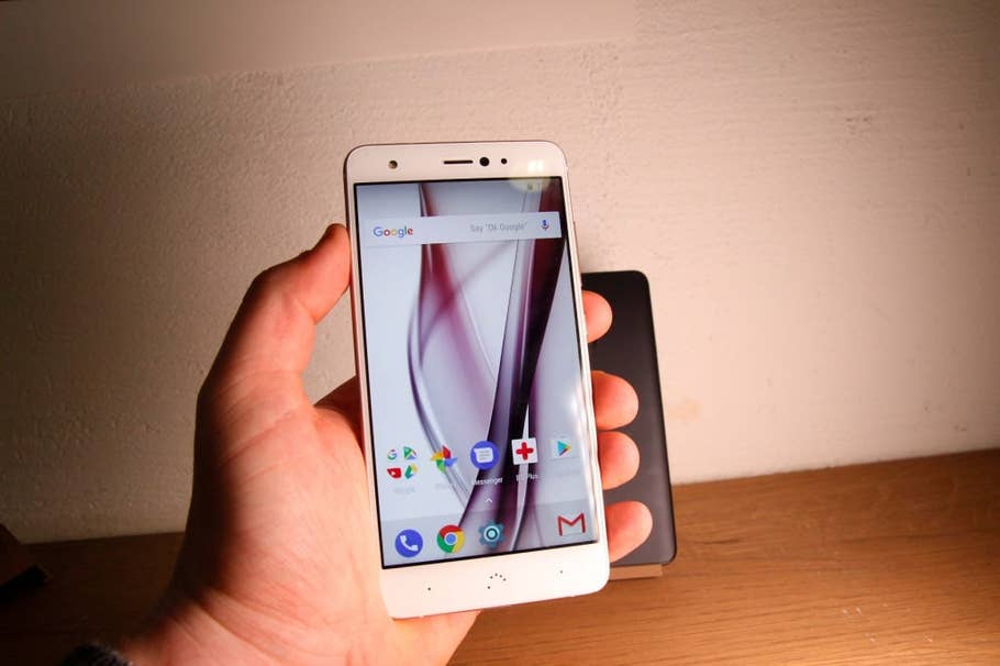 BQ Aquaris X: Hands-On