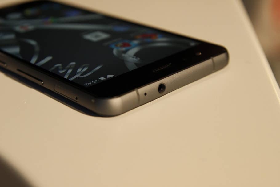 BQ Aquaris X5 (Cyanogen) Hands-On-Bilder bei der Präsentation in Madrid