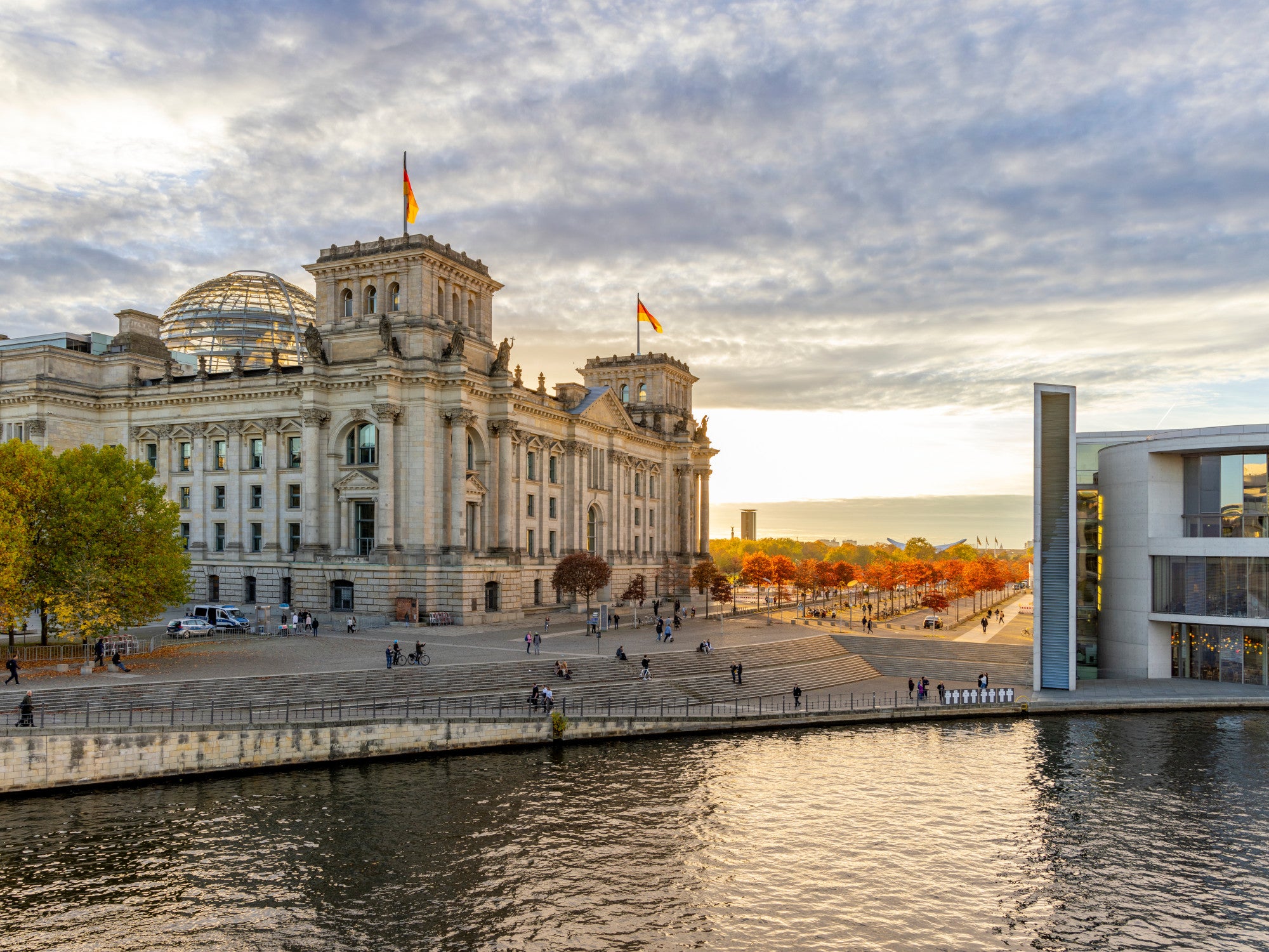 #Digitale Transformation in der Krise: Wenn politischer Stillstand zum Katalysator wird