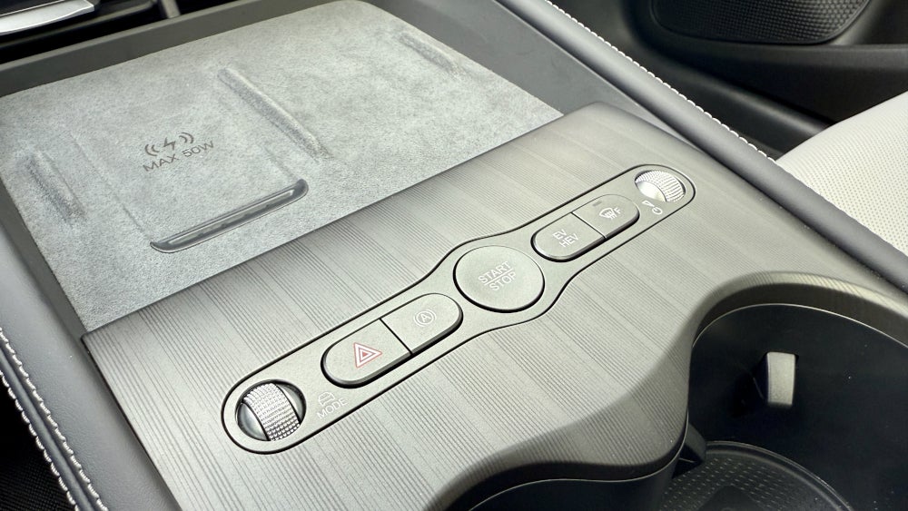 Mitelkonsole im BYD Seal 6 DM-i Touring.