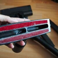 Silvercrest Akku-Zyklonsauger Polsterbürste von unten
