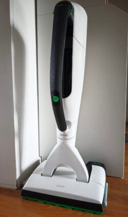 Eingeklappter Arm und Saugwisch-Aufsatz VK7 Kobold Vorwerk Sauger