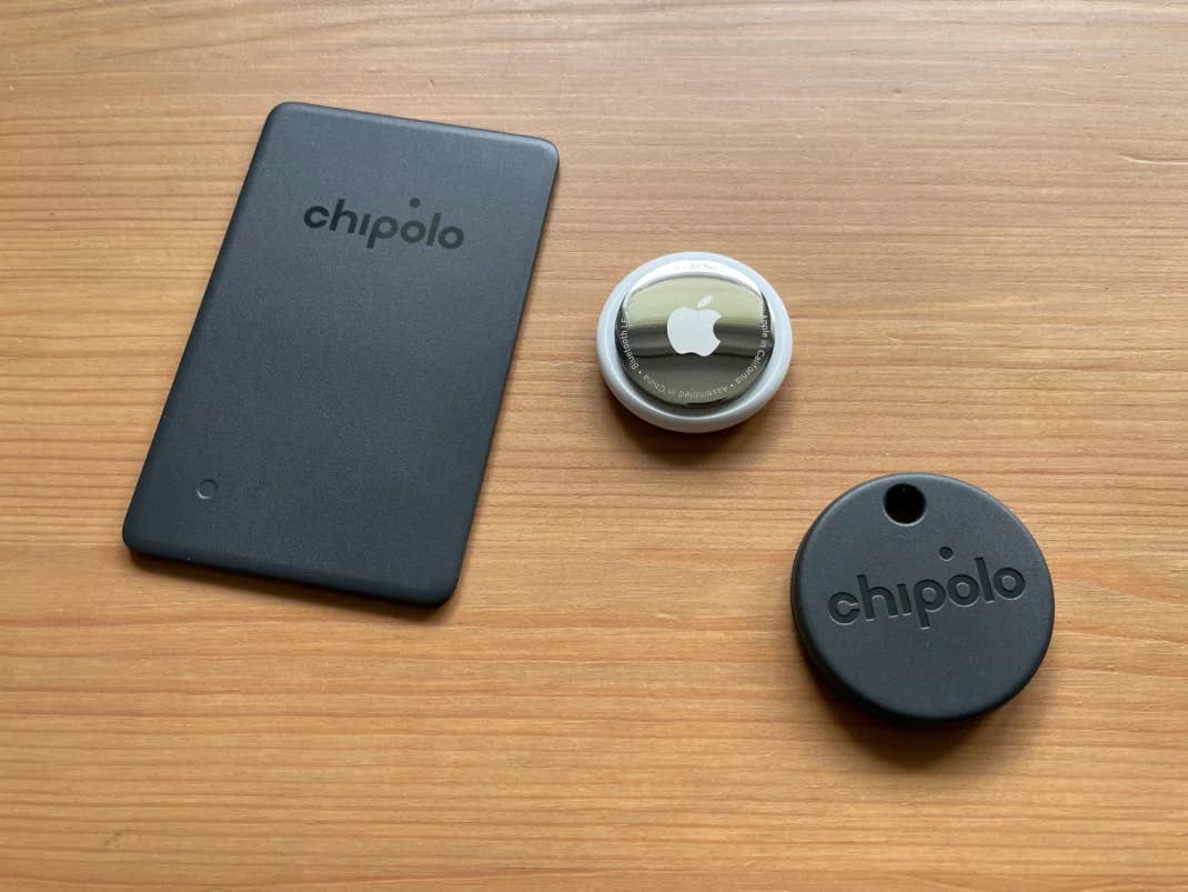 Tracker von Chipolo und Apple