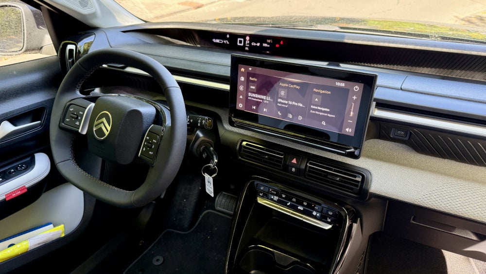 Cockpit des Citroën e-C3 Aircross