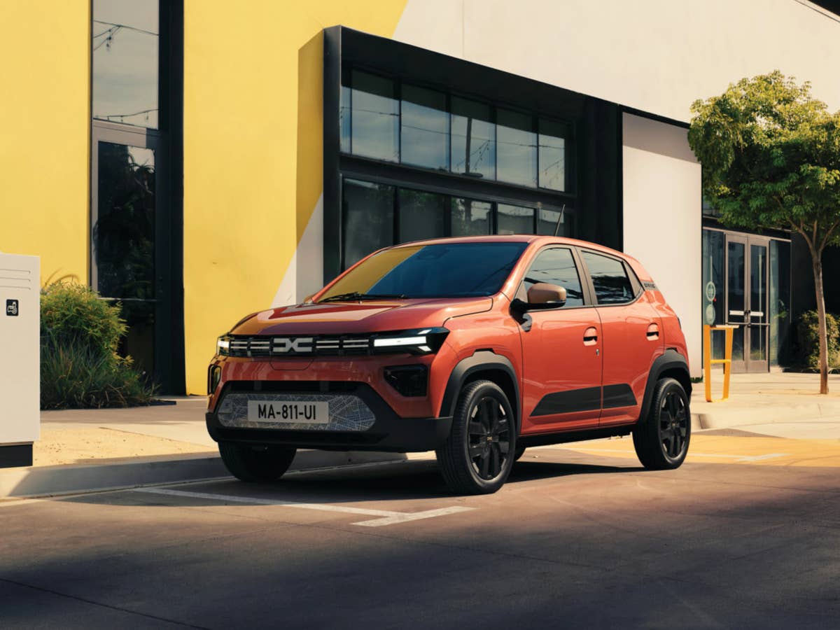 dacia-spring-2024-seitlich-vorn2-rot dacia-spring-2024-seitlich-vorn2-rot