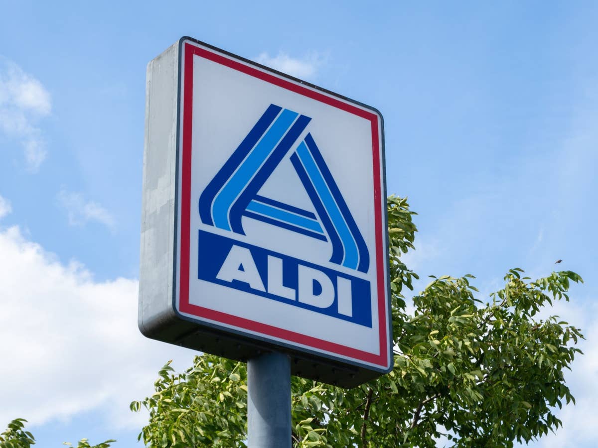 Neues Aldi-Angebot Das Aldi-Nord-Logo auf einem Schild
