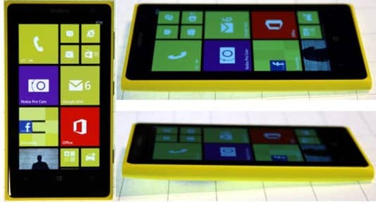 Das Display des Nokia Lumia 1020 aus verschiedenen Blickwinkeln
