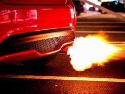 Das E-Auto ist der heilige Gral: So unglaublich schlecht sind Benziner und Diesel Das E-Auto ist der heilige Gral: So unglaublich schlecht sind Benziner und Diesel
