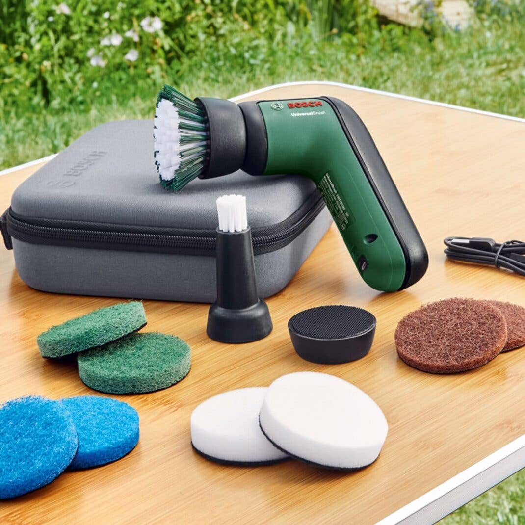 Das ist bei der Bosch UniversalBrush alles dabei
