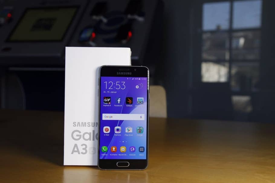 Das Samsung Galaxy A3 (2016)