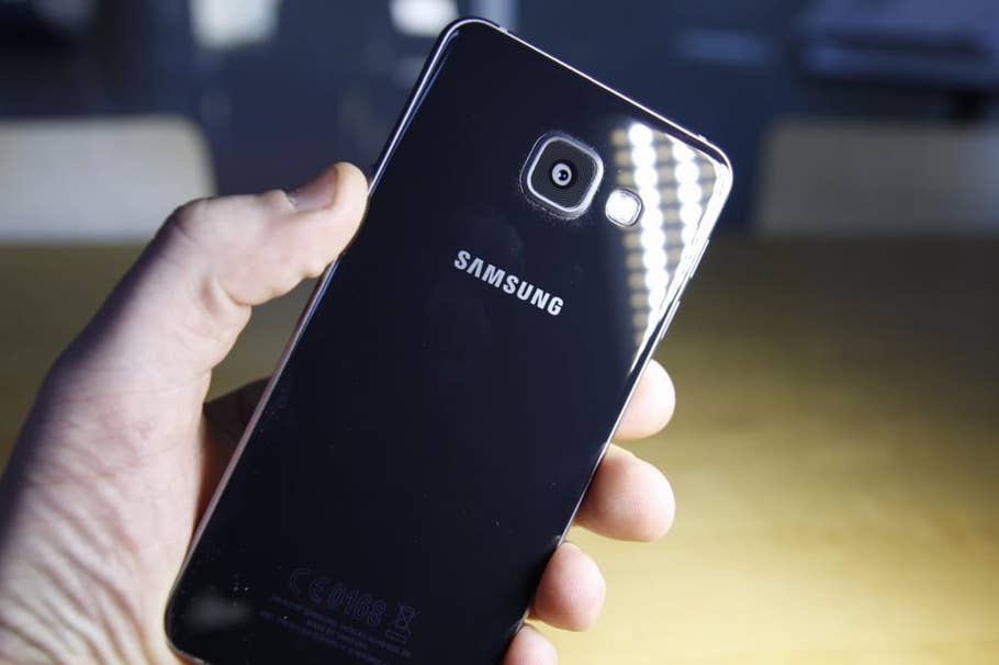 Das Samsung Galaxy A3 (2016)