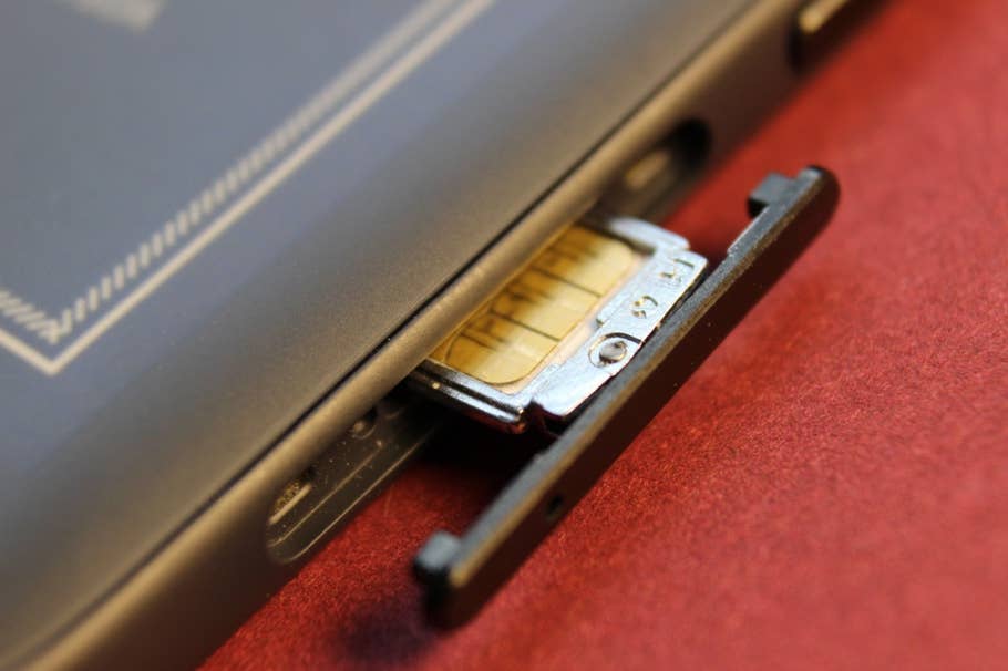 Das Yotaphone 2 im Test