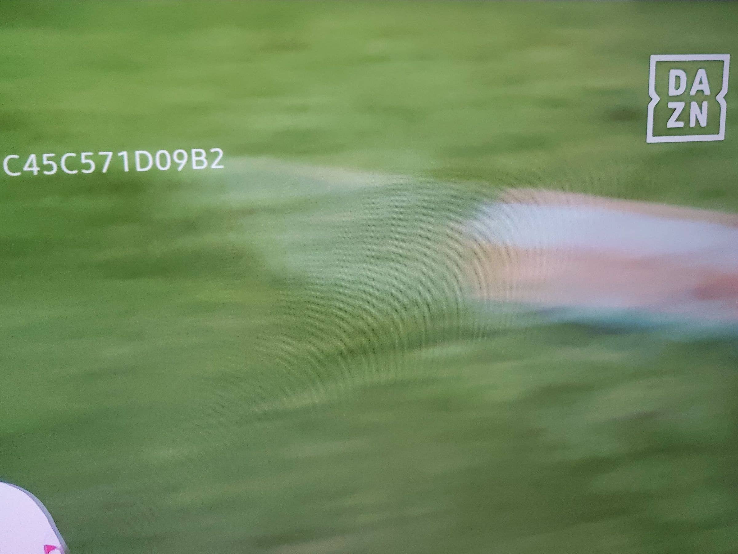 Einblendung Bei DAZN Das Bedeutet Der Code Im Bild