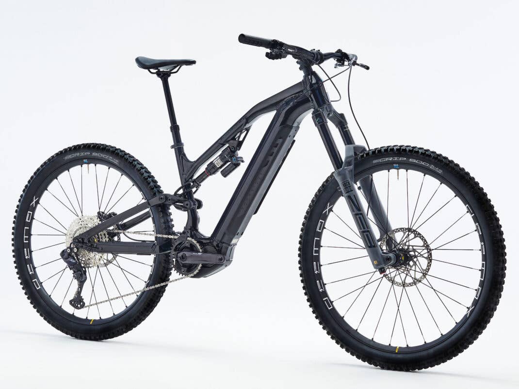 Das neue E-Mounaintbike von Decathlon, das Rockrider E-FEEL 900S TE.