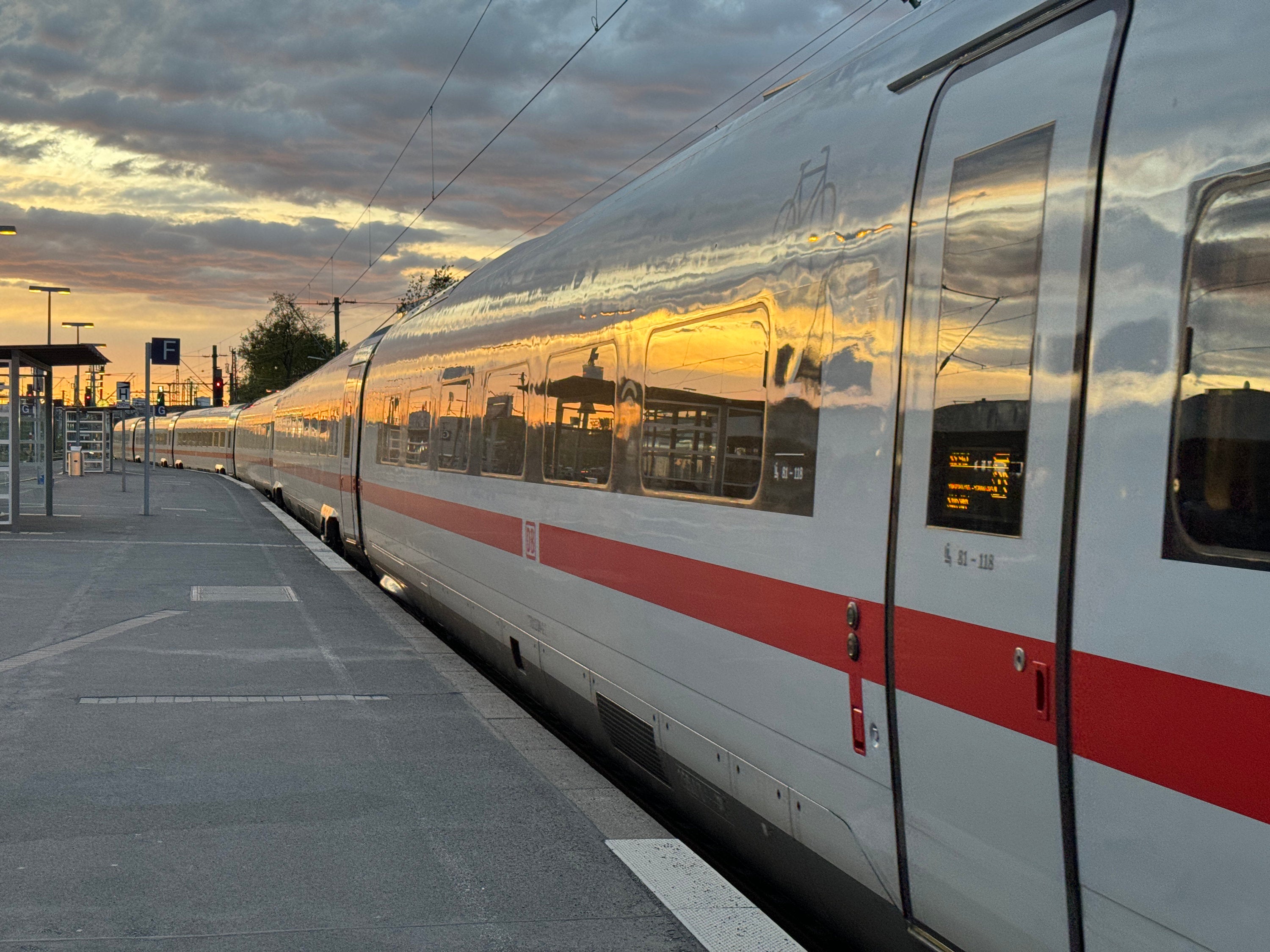 #Deutsche Bahn: Sitzplatzreservierung im ICE bald verpflichtend