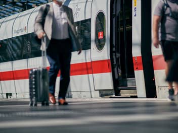 Ein ICE der Deutschen Bahn
