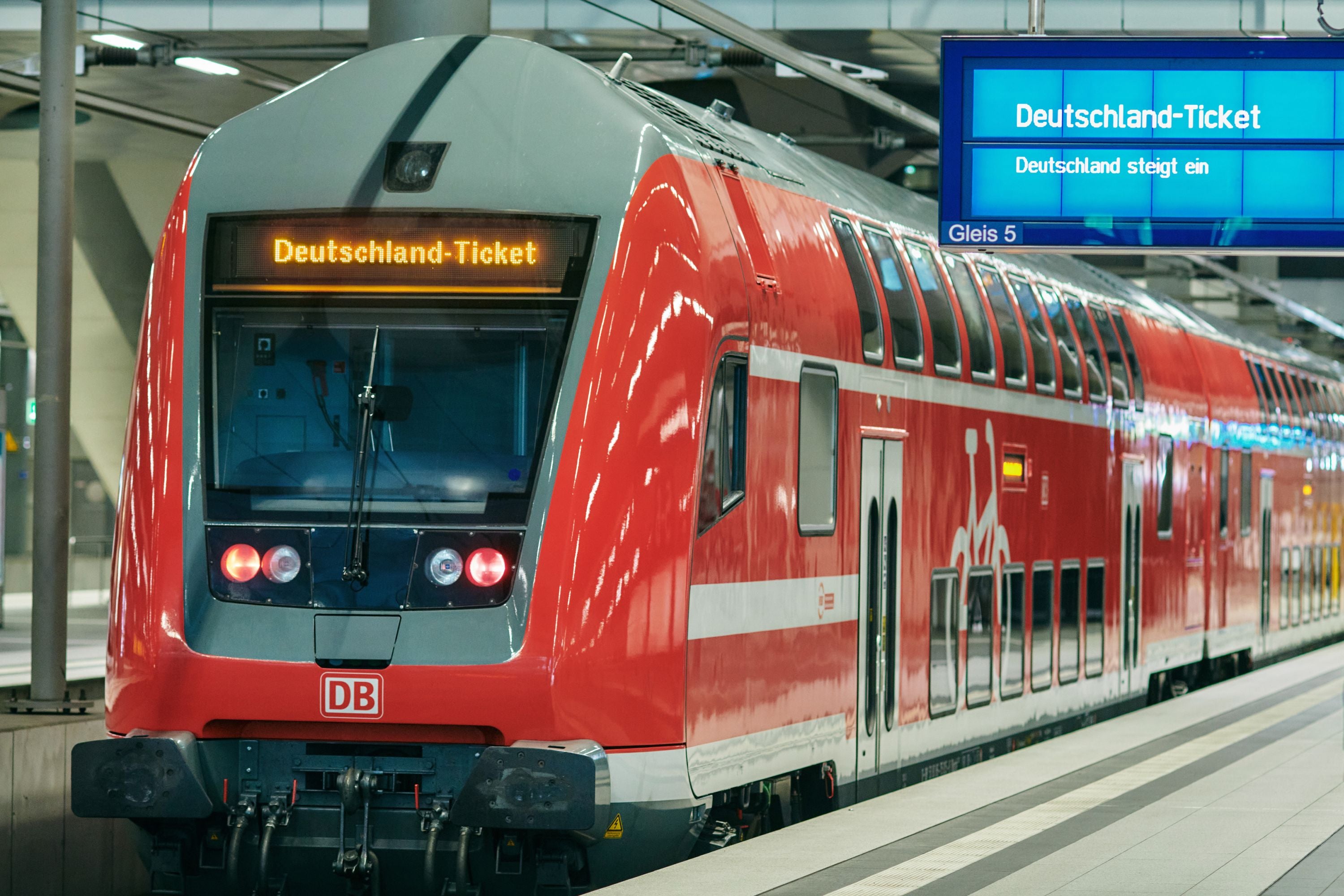 Deutsche-Bahn-warnt-Deutschlandticket-wird-ung-ltig
