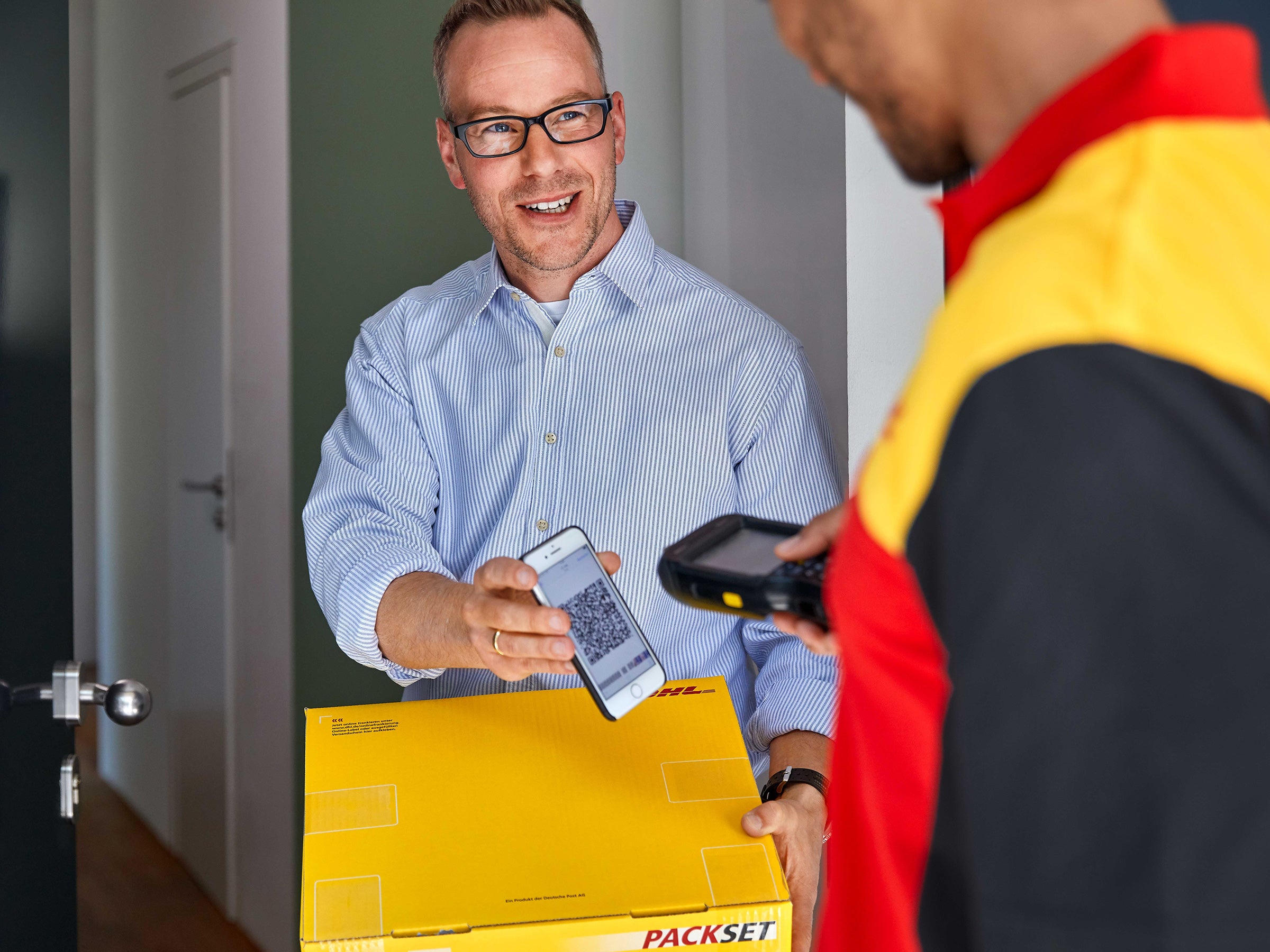 Dhl Retourenschein Zum Ausdrucken Kostenlos : Retoure Bei ...